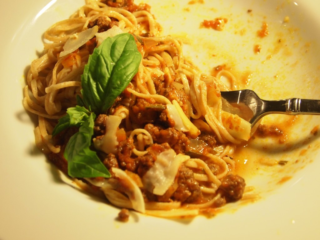 half eaten spaghetti with fork