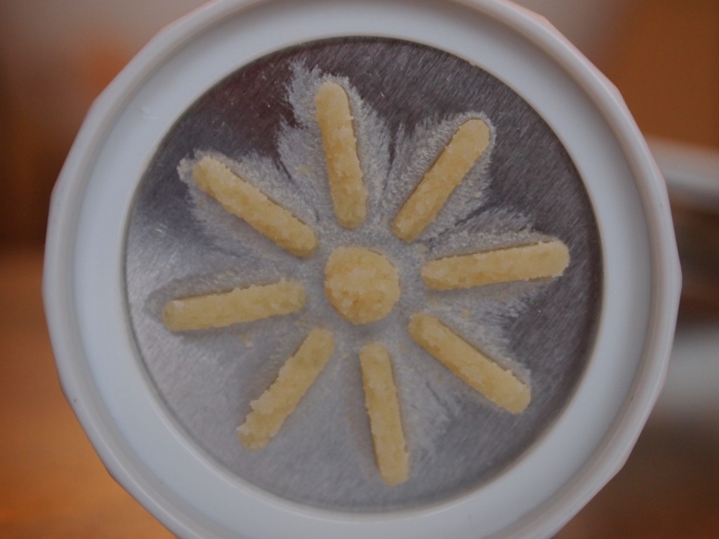 snowflake design for cookies