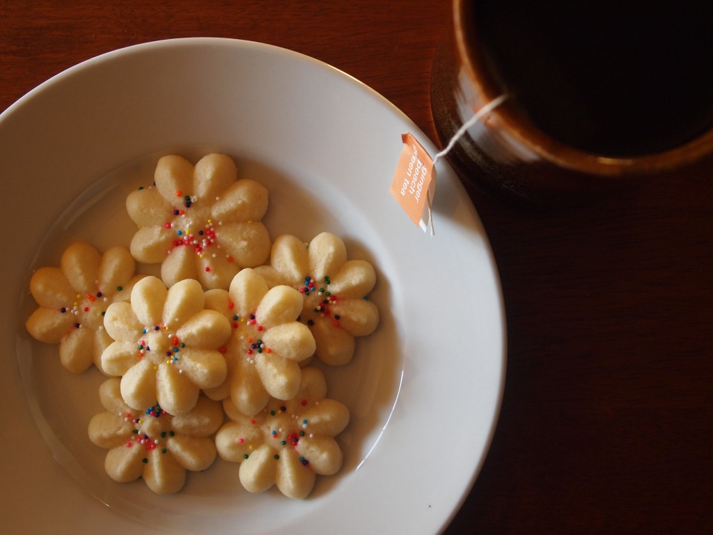 spritz cookies with tea