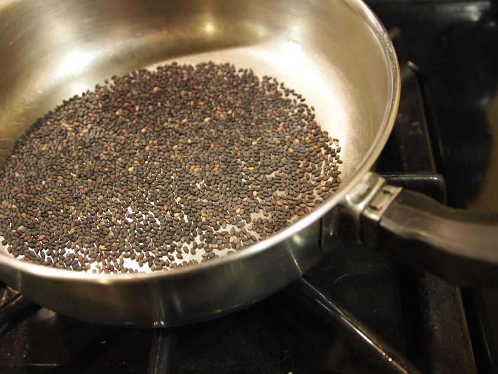 toasting sesame seeds