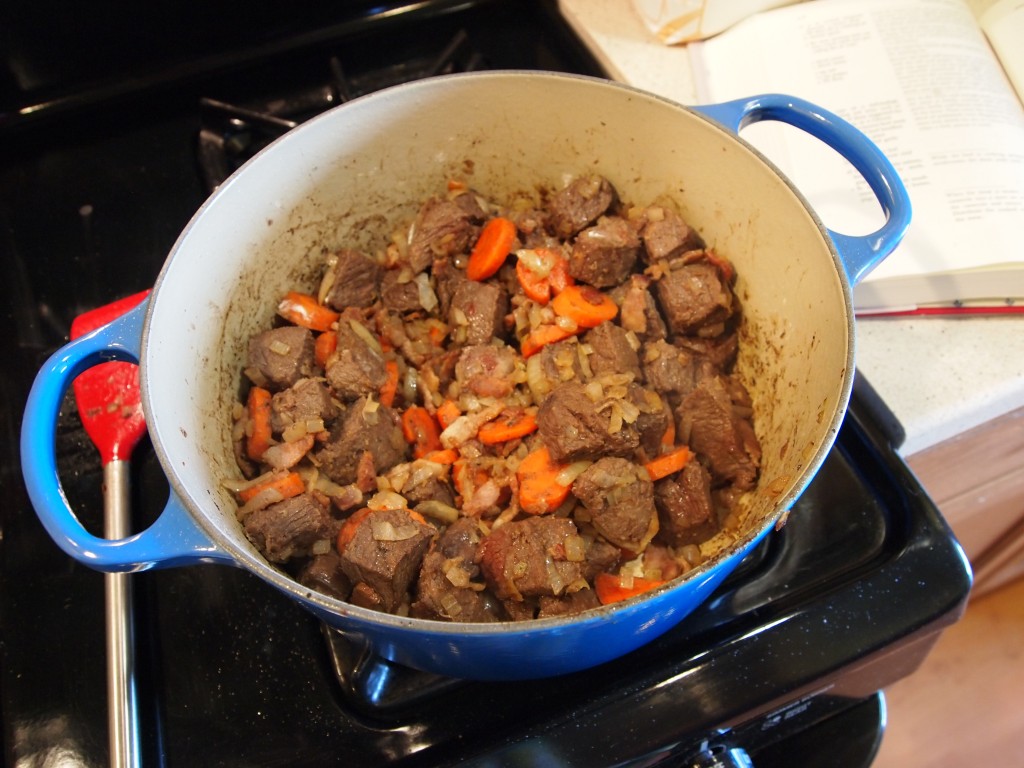 elk, bacon, onions, and carrots, ready for the oven: round one