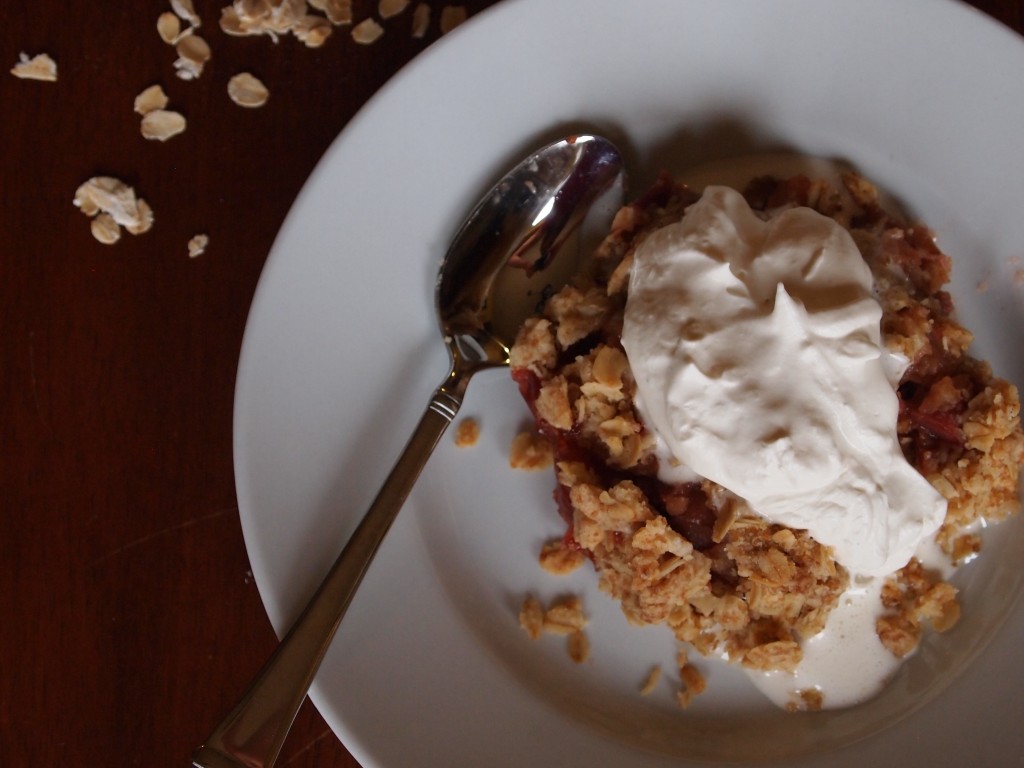 apple rhubarb crisp